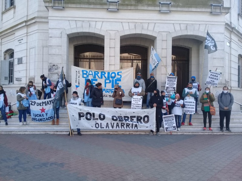 Organizaciones se manifestaron frente al Palacio Municipal